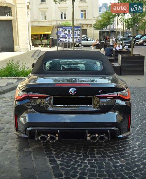 Кабриолет BMW M4 2022 в Львове