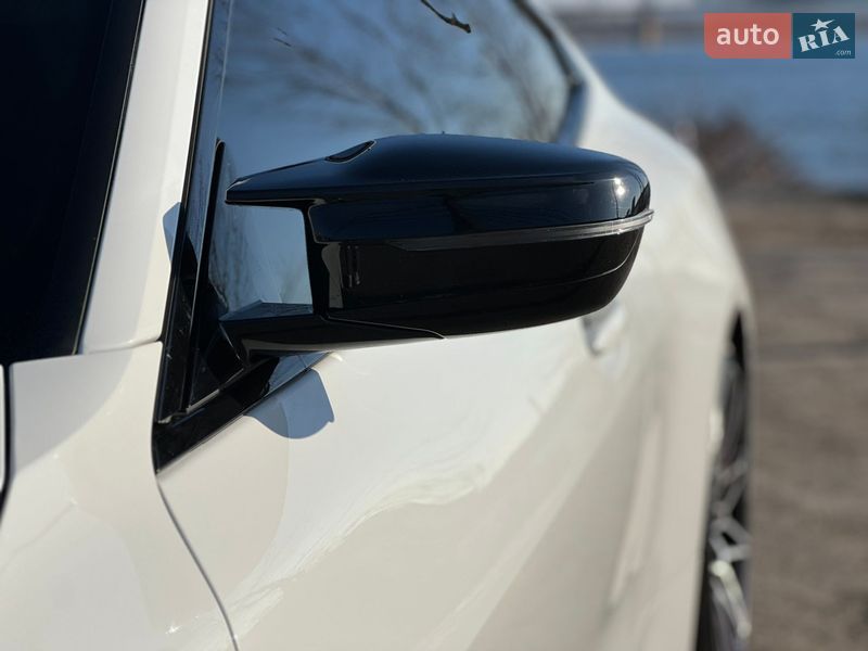 Купе BMW M4 2023 в Києві