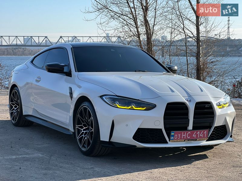 Купе BMW M4 2023 в Києві