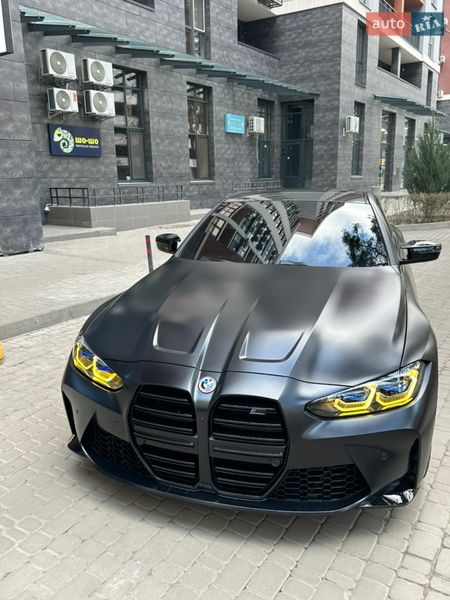 Купе BMW M4 2022 в Киеве