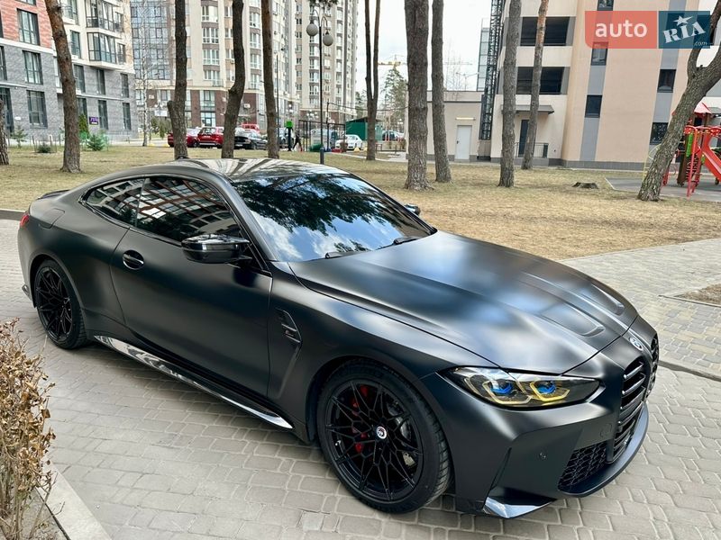 Купе BMW M4 2022 в Киеве