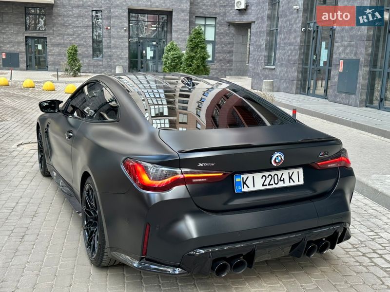 Купе BMW M4 2022 в Киеве