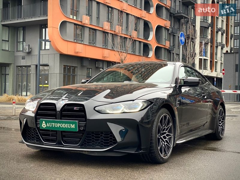 Купе BMW M4 2022 в Киеве