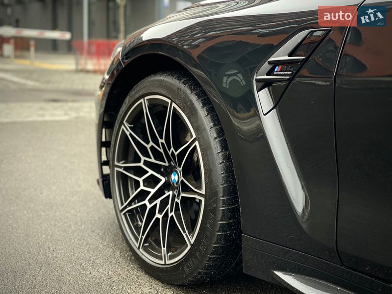 Купе BMW M4 2022 в Киеве