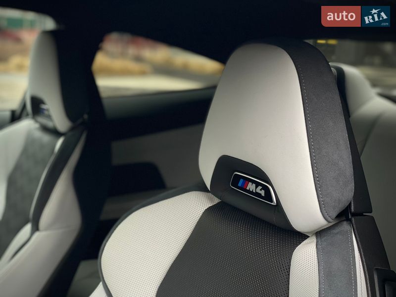 Купе BMW M4 2022 в Киеве