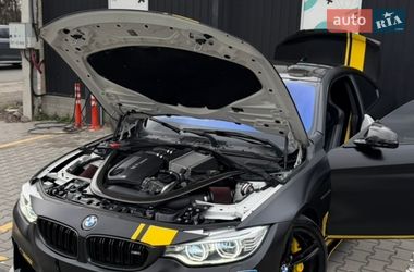 Купе BMW M4 2015 в Киеве