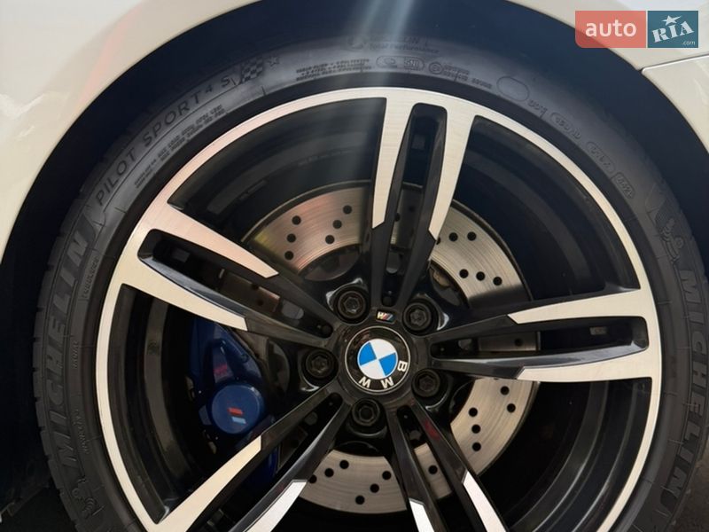 Кабриолет BMW M4 2015 в Ивано-Франковске