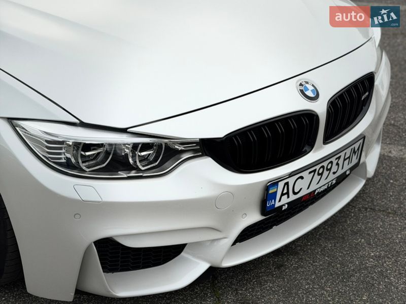 Кабриолет BMW M4 2015 в Ивано-Франковске