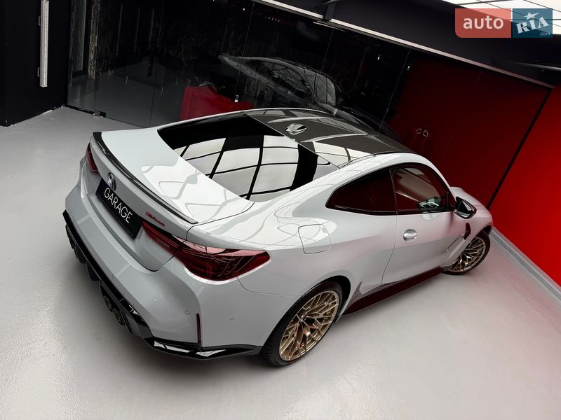 Купе BMW M4 2025 в Києві