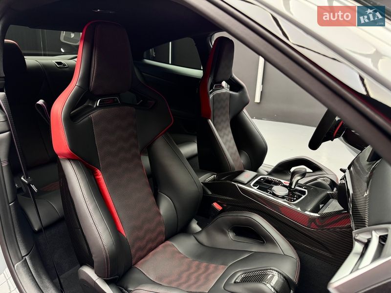 Купе BMW M4 2025 в Києві