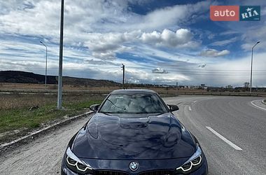 Купе BMW M4 2016 в Киеве