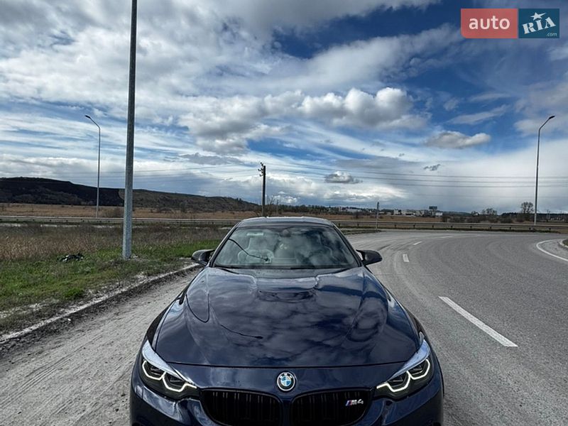 BMW M4 2016