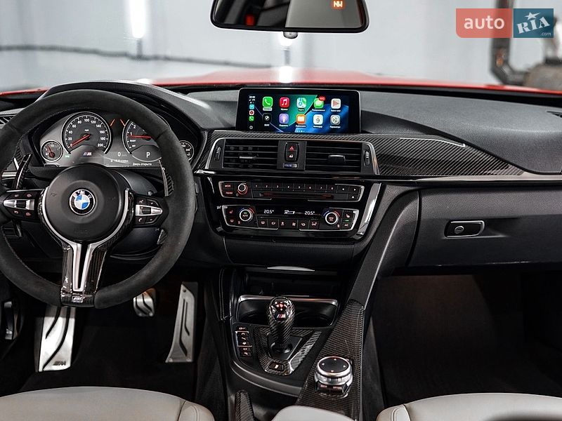 Купе BMW M4 2015 в Львове