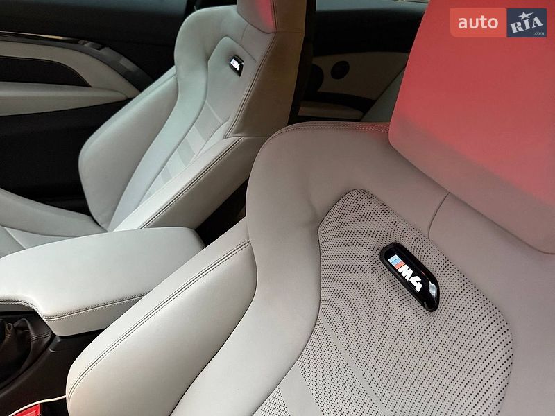Купе BMW M4 2016 в Києві