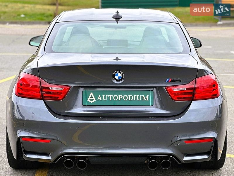 Купе BMW M4 2016 в Києві фото 7 Купе BMW M4 2016 в Києві