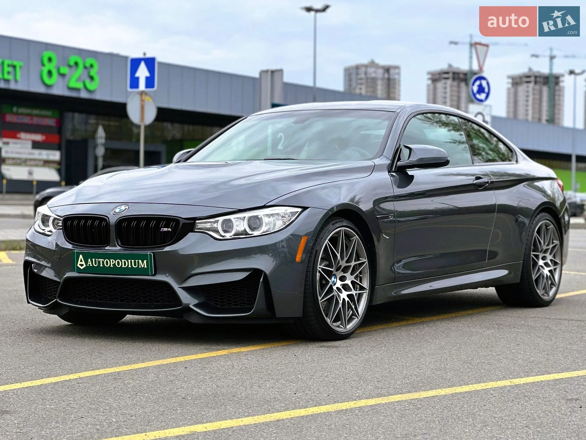 2016 BMW M4 - мініатюра 11