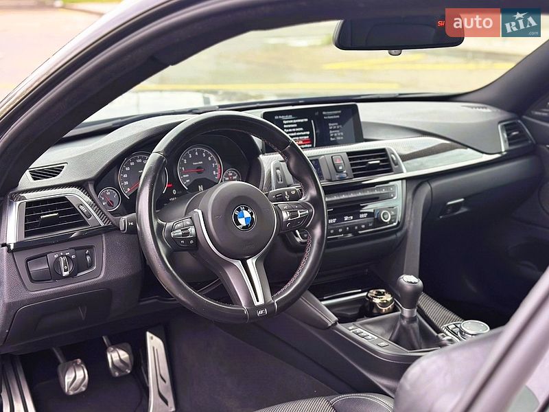 Купе BMW M4 2016 в Києві фото 24 Купе BMW M4 2016 в Києві