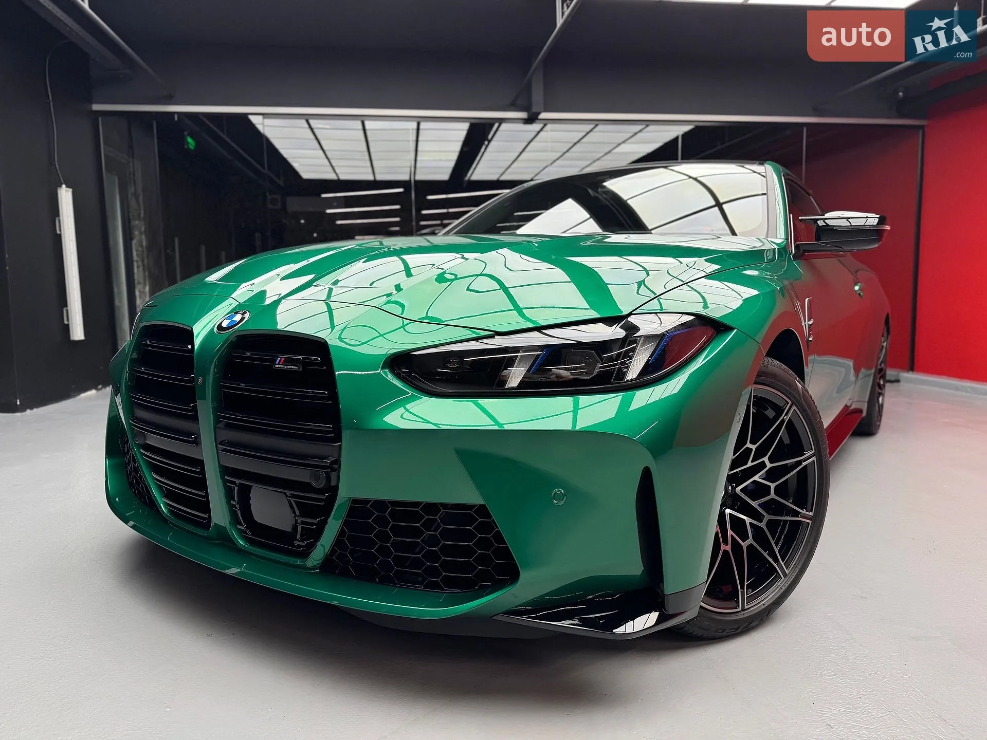 2025 BMW M4 - мініатюра 8
