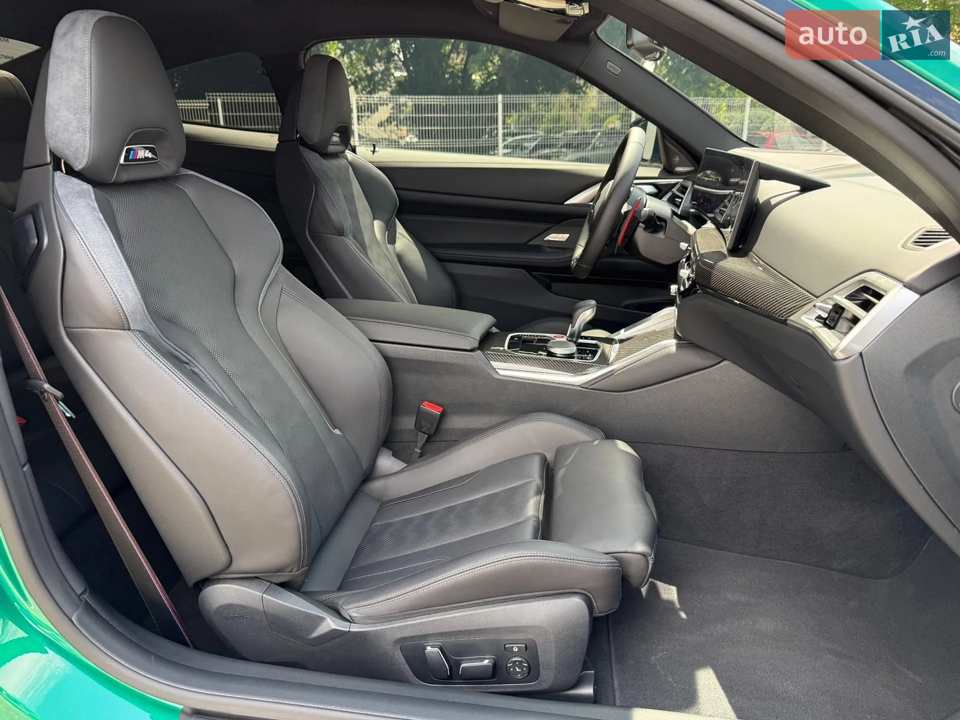 2025 BMW M4 - мініатюра 38