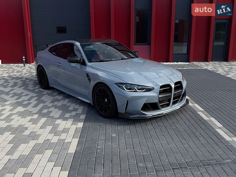 Купе BMW M4 2023 в Львове