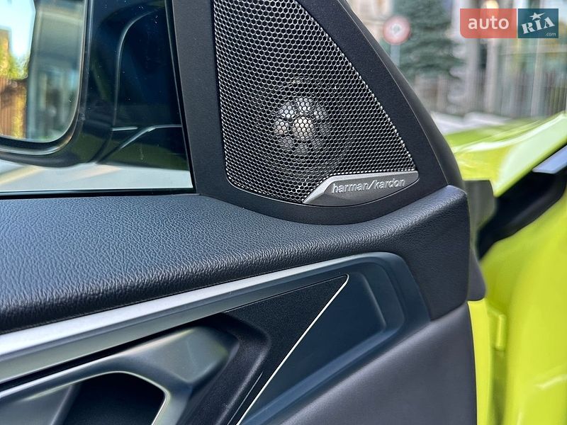 Купе BMW M4 2022 в Києві