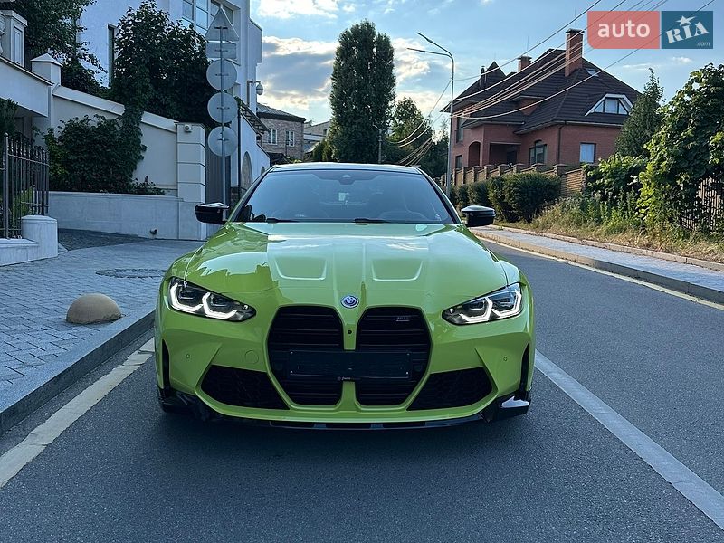 Купе BMW M4 2022 в Києві