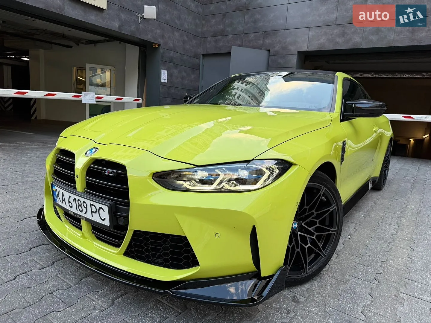 2022 BMW M4 - мініатюра 11
