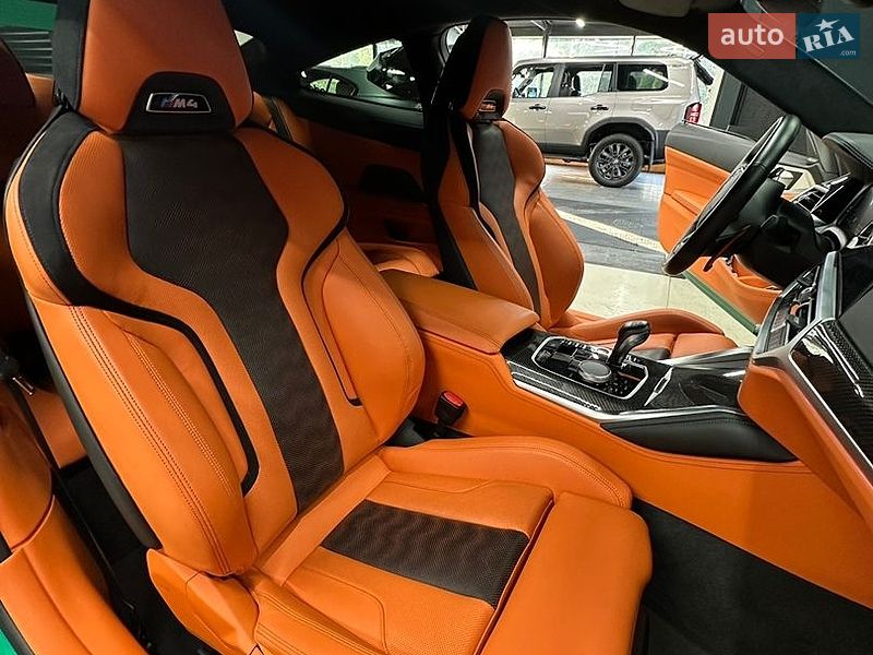 Купе BMW M4 2022 в Києві