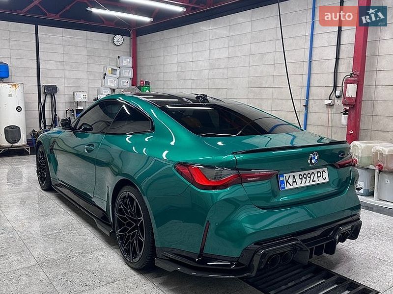 Купе BMW M4 2022 в Києві