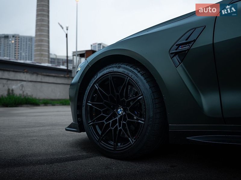 Купе BMW M4 2024 в Києві