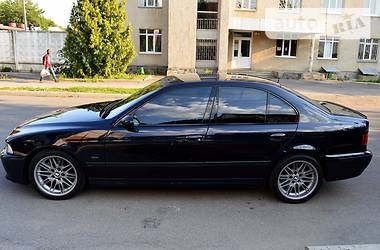 Седан BMW M5 2000 в Виннице