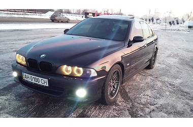 Седан BMW M5 1999 в 