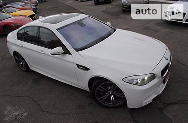 Седан BMW M5 2013 в Киеве