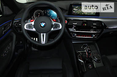 Седан BMW M5 2017 в Киеве