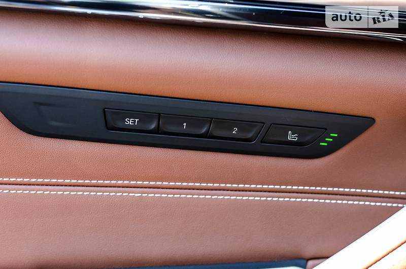 Седан BMW M5 2018 в Києві