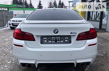 Седан BMW M5 2013 в Тернополе