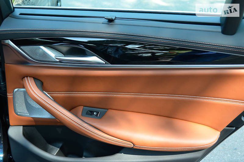 Седан BMW M5 2018 в Києві