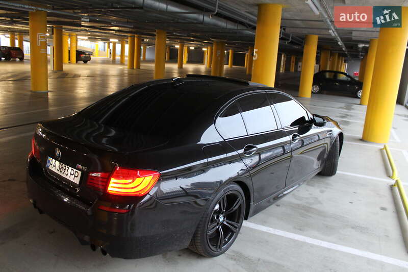 Седан BMW M5 2013 в Києві фото 7 Седан BMW M5 2013 в Києві