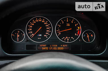 Седан BMW M5 2000 в 