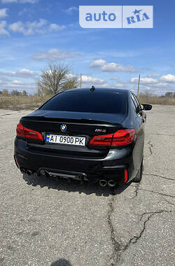 Седан BMW M5 2018 в 