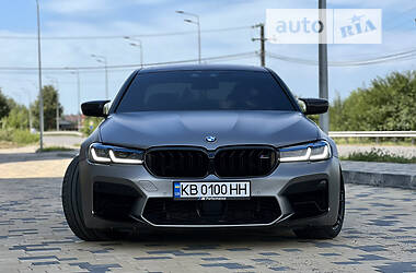 Седан BMW M5 2019 в 