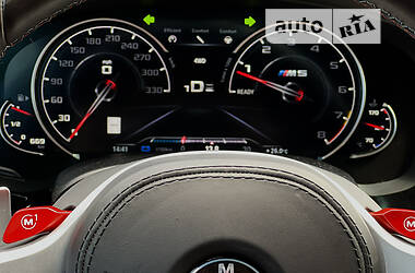 Седан BMW M5 2019 в 