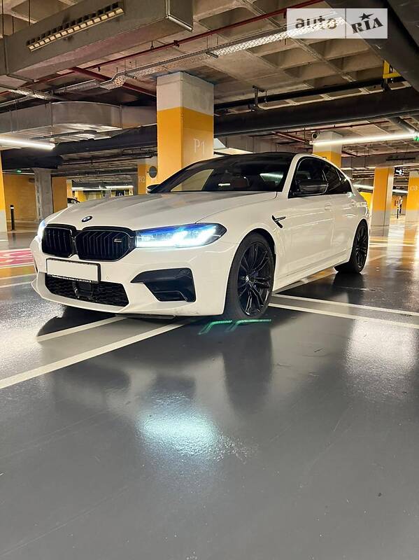 Седан BMW M5 2019 в Києві