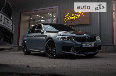 Седан BMW M5 2018 в Києві