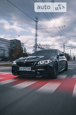 Седан BMW M5 2013 в Дніпрі
