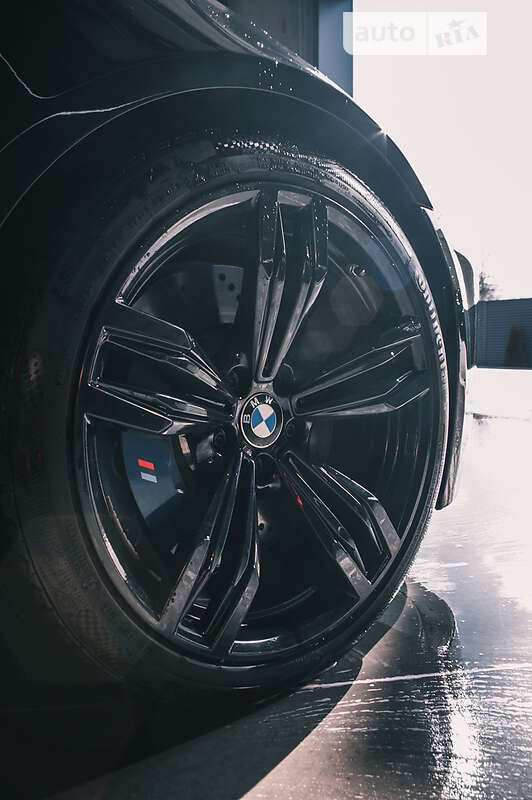 Седан BMW M5 2013 в Дніпрі