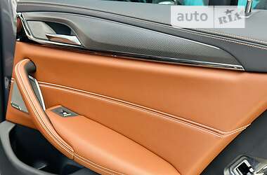 Седан BMW M5 2021 в 