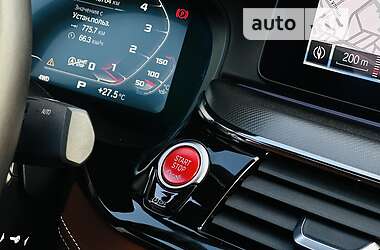 Седан BMW M5 2021 в 