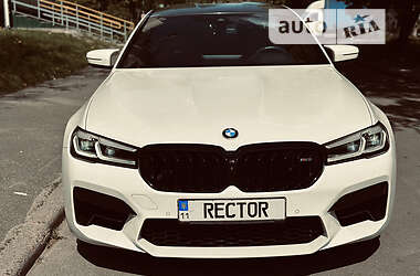 Седан BMW M5 2020 в 