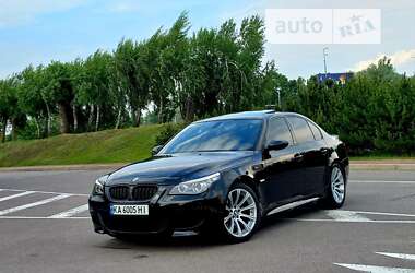 Седан BMW M5 2006 в Киеве